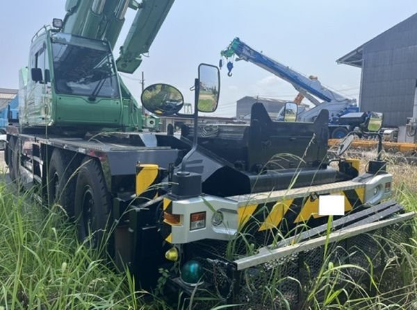 TADANO Rough Terrain Cranes JMX10408