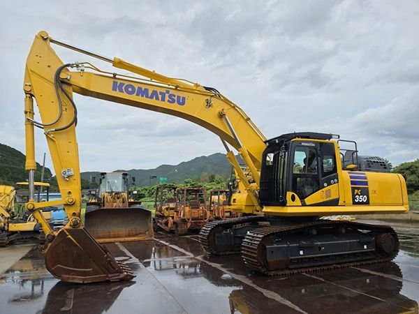 KOMATSU Excavators JMX10846