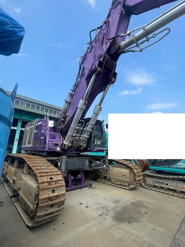 KOBELCO Excavators JMX10941