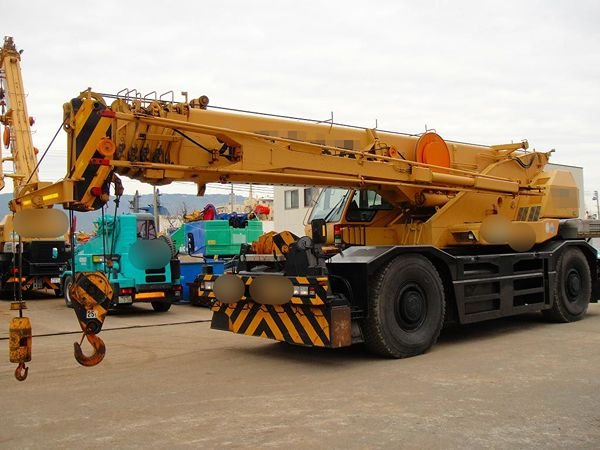 TADANO Rough Terrain Cranes JMX10015