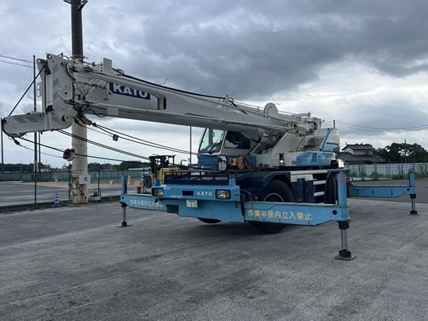 KATO Rough Terrain Cranes JMX10057