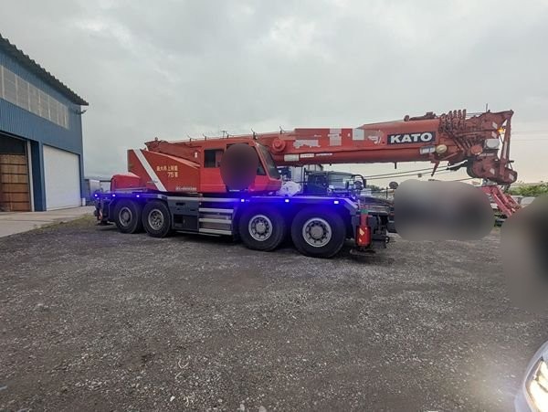 KATO Rough Terrain Cranes JMX10299