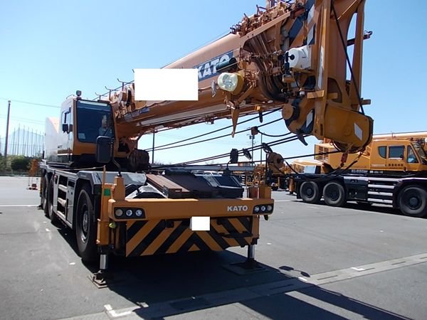 KATO Rough Terrain Cranes JMX11852