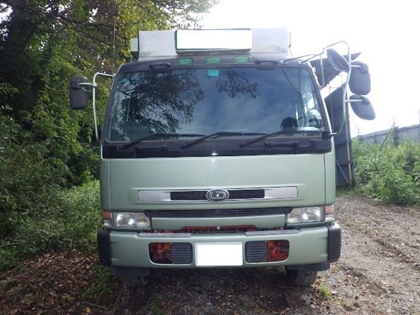 Nissan KC-CW52AHVC