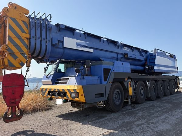 KATO All Terrain Cranes JMX8829