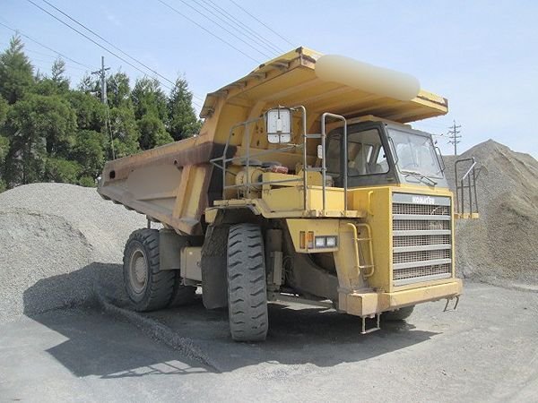 KOMATSU Off Road Dump Trucks JMX9420