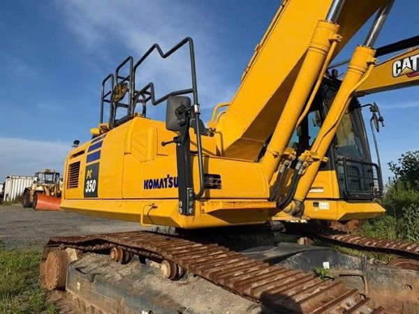 KOMATSU Excavators JMX9797