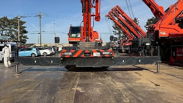 TADANO Rough Terrain Cranes JMX9848