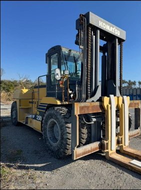 KOMATSU FORK LIFTS JMX9872